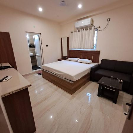 Hotel Vivek Patna  Exterior photo